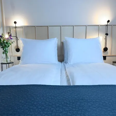 Western Grow Hotel