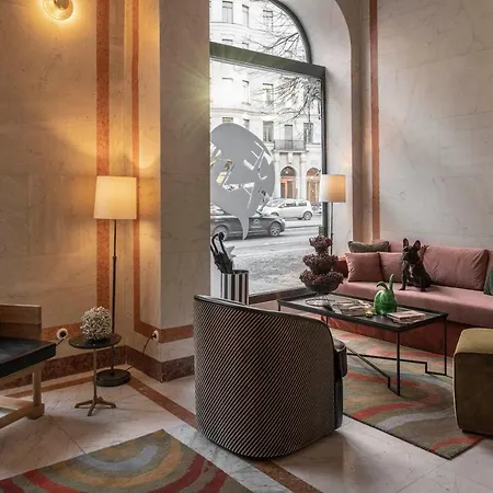 The Sparrow Hotel 4*