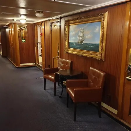 M/s Birger Jarl - & Botel