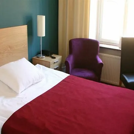 Rex Hotel