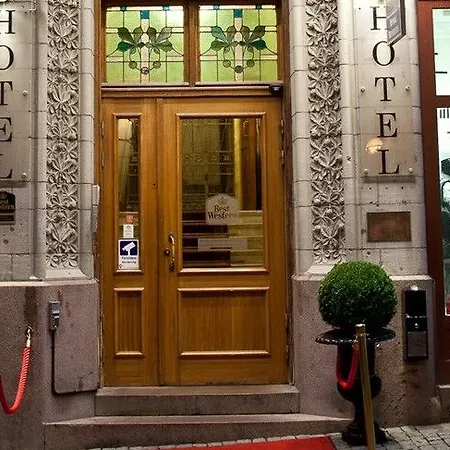 Western Bentleys 4*