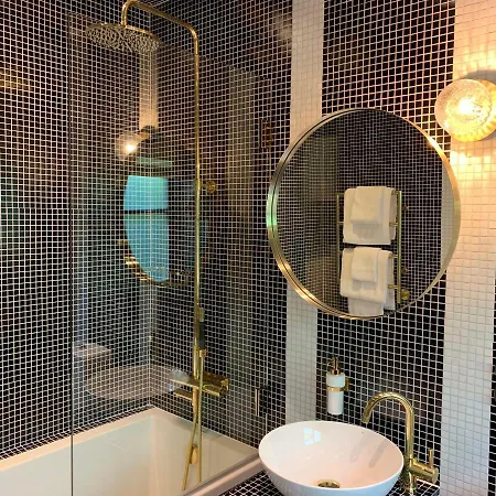 Hesselby Slott 4*