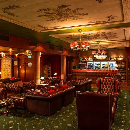 Victory Hotel 4*