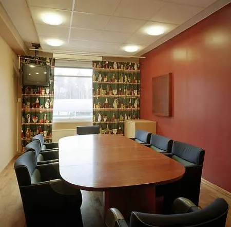 Hotel Scandic Kungens Kurva 4*