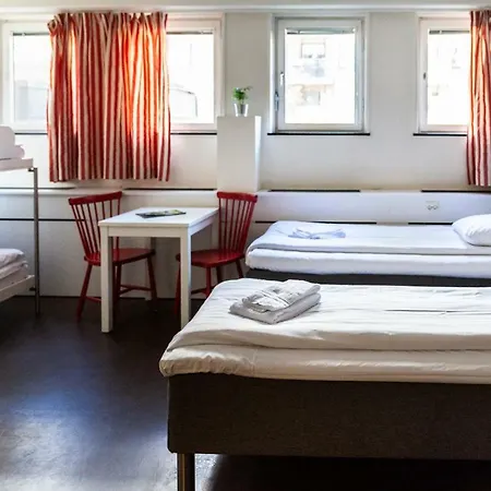 Stf Gaerdet & Hotel 2*