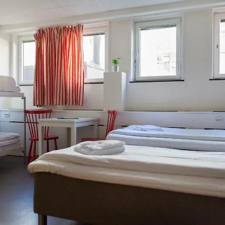 Stf Gaerdet & Hotel 2*