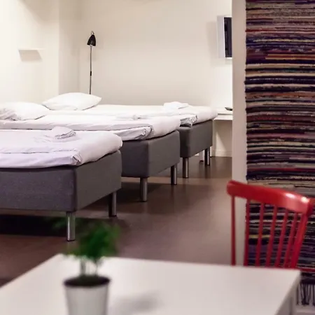 Hotel Stf Gaerdet & 2*