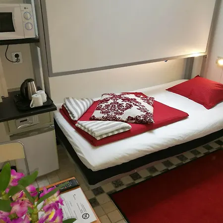 Soeder Budget Stockholm