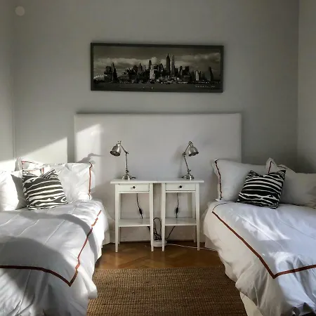 With Free Airport Pickup Apartment