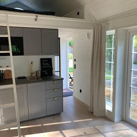 New Mini-villa By The Creek Close To *