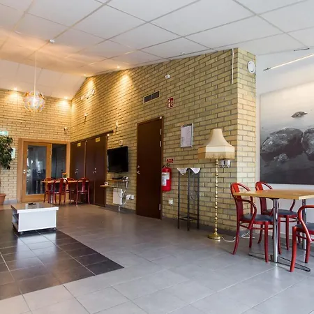 Kallhaellsbaden Strandhotell * Jarfalla