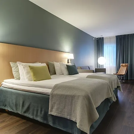 Hotel Quality Globe