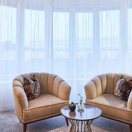 Bank Hotel, A Member Of Small Luxury Hotel 5*