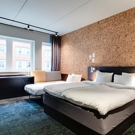 Comfort Kista Hotel 4*