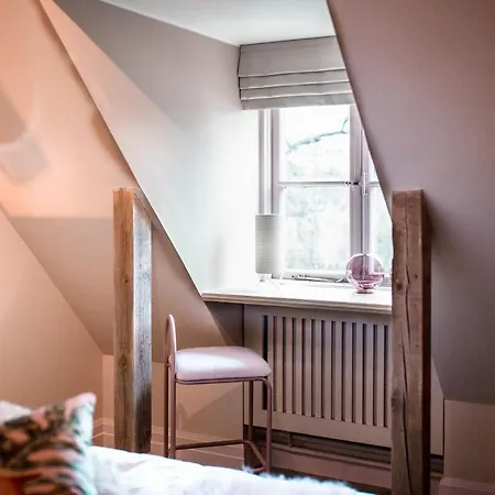 Hesselby Slott 4*