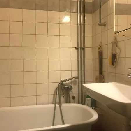 Bed and breakfast Cosy B&b-well Located- Directly At Globen Ericsson *