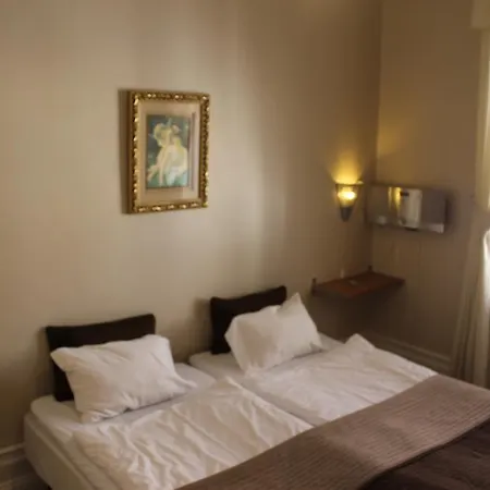 Colonial Hostel