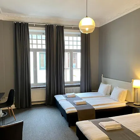 Unique Hotel 3*