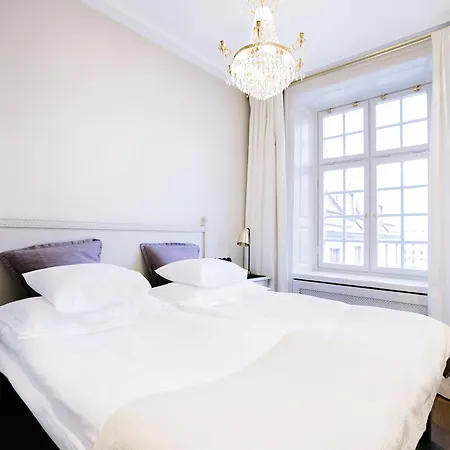 Kungstradgarden 4*