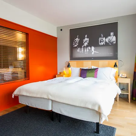 Rival Otel