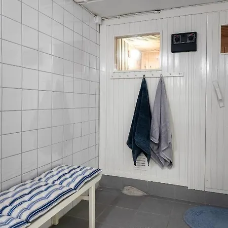 Family 4-bedroom With Fireplace And Sauna Вилла Стокгольм