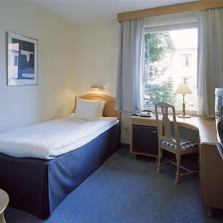 Hotel First Brommaplan