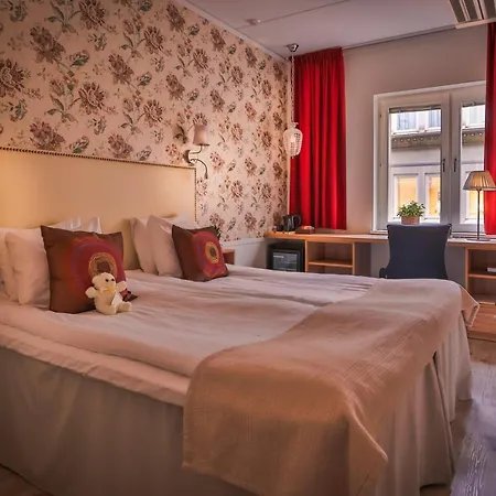 Freys Hotel 4*