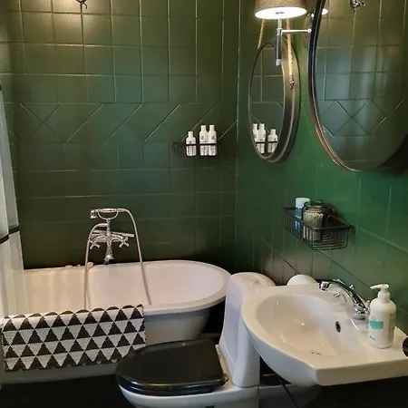 Semesterbostad Det Huset *