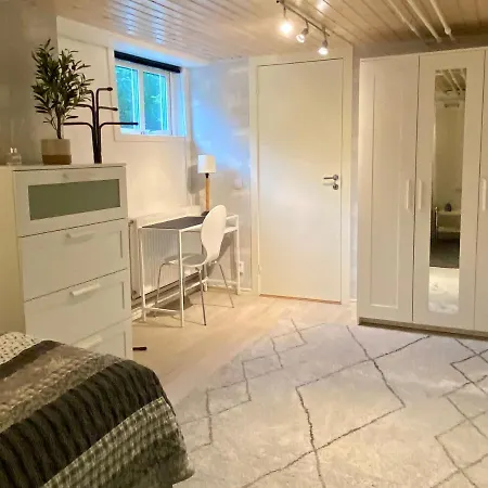 Lower Floor Of 50 Sqm In With Parking Apartamento