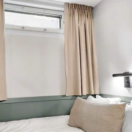 Western At 108 Stokholm