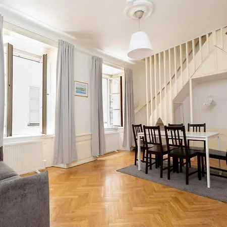 Apartdirect Gamla Stan Iii Daire Stokholm