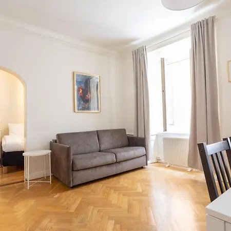 Daire Apartdirect Gamla Stan Iii *