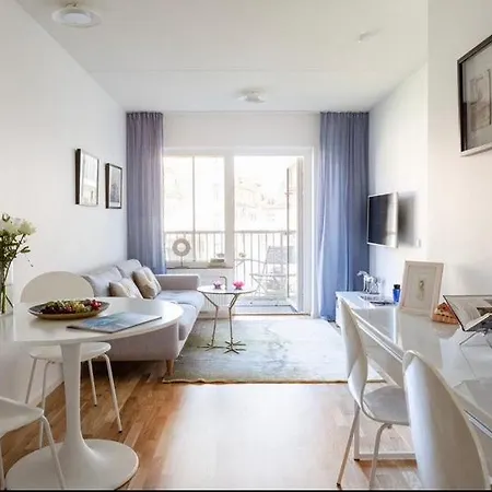 Апартаменты Fresh And Cosy In The Center Of The *