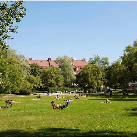 Апартаменты Fresh And Cosy In The Center Of The Стокгольм
