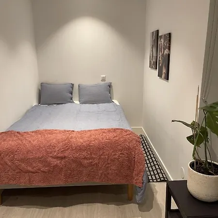 Minihus Near City And Aelvsjoemaessan * Ville de Stockholm