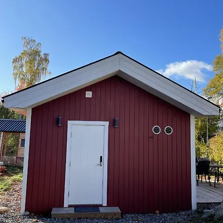 Minihus Near City And Aelvsjoemaessan Hébergement de vacances Ville de Stockholm