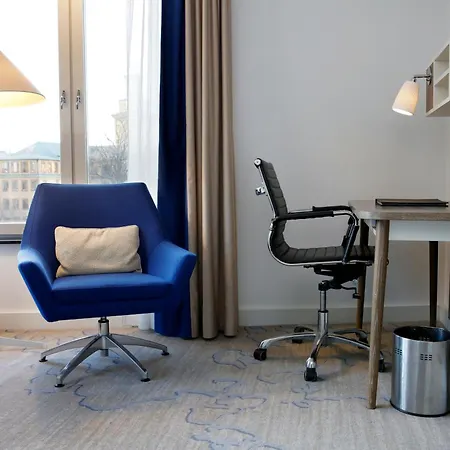 Hilton Slussen 4*