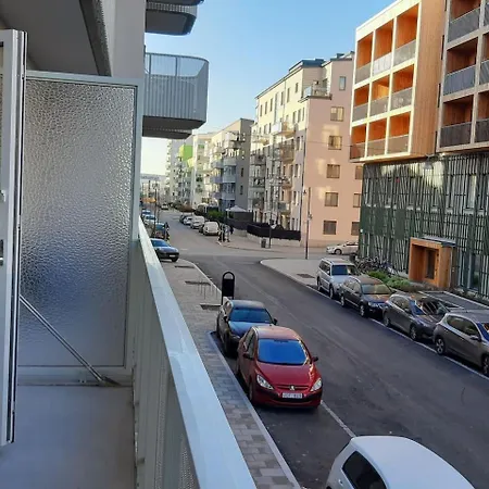 Lovely, Amazing, Modern +balcony +patio