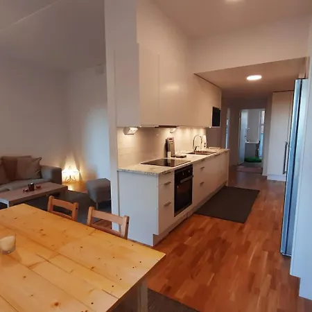 Lovely, Amazing, Modern +balcony +patio *