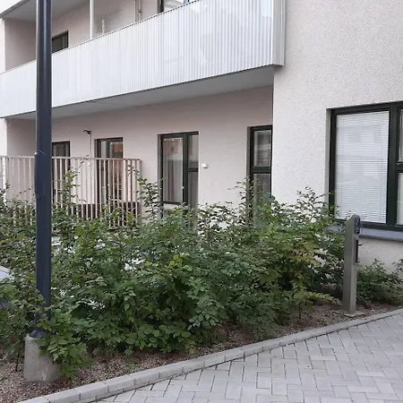 Lovely, Amazing, Modern +balcony +patio * 斯德哥尔摩