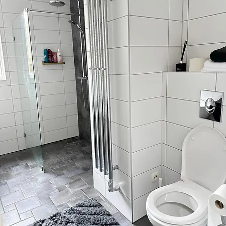 Villa The Luxurious Lakeview Near Ville de Stockholm