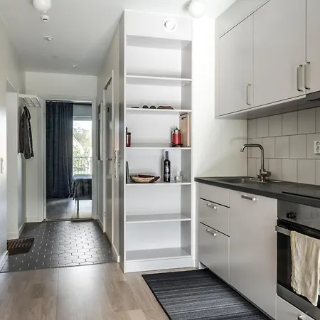 2 Bedroom Cozy In Bromma Стокгольм