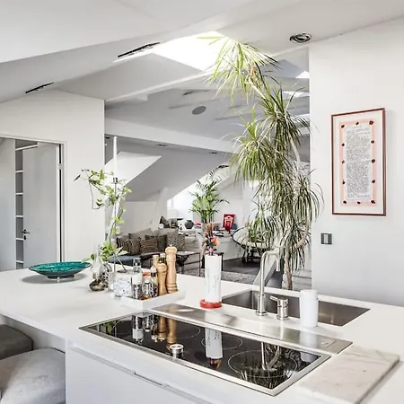 Elegant Oestermalm Loft *