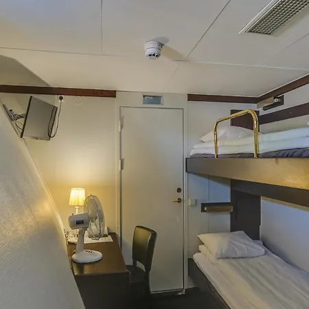 Hotel en barco Maelardrottningen Yacht