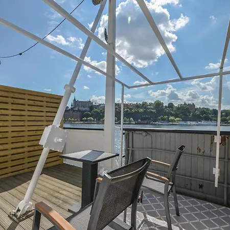 Hotel en barco Maelardrottningen Yacht