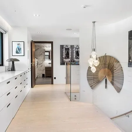 Villa Lyxig I Solsidan Stockholm