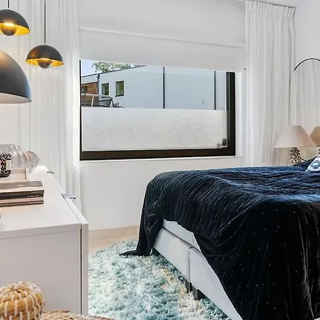 Villa Lyxig I Solsidan Stockholm