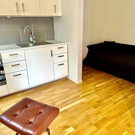Appartement Cozy In Hasselby