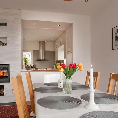 - With Pool & Sauna Villa Stockholm