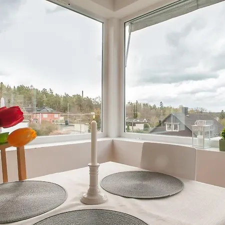 Villa - With Pool & Sauna Stockholm